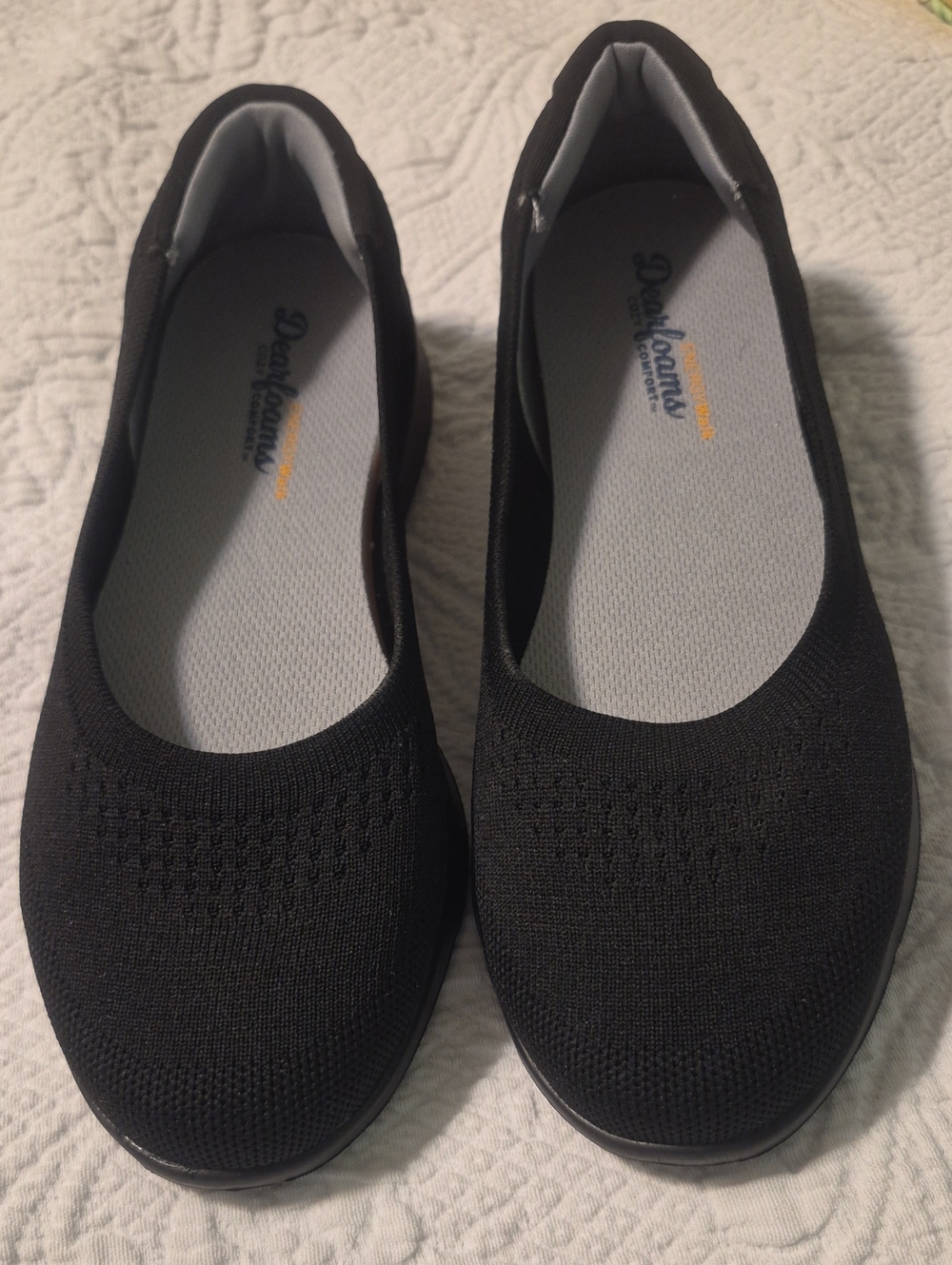Dearfoams  Women's Black Knit Slip-On Flats. Good House Shoe.